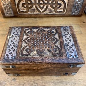 Square Carved Mango Wood Brass Mystic Triquetra Celtic Knot Artisan Trinket Sto…